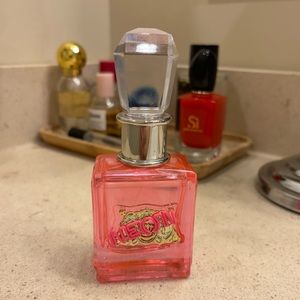 Viva La Juicy Neon Perfume